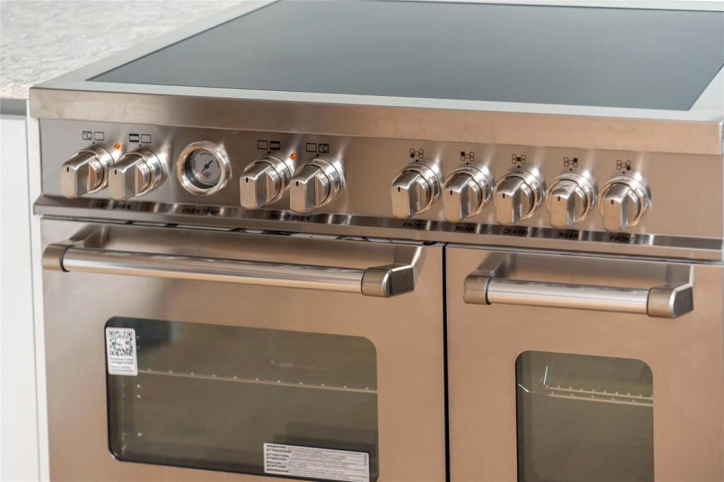 Bertazzonni Cooker