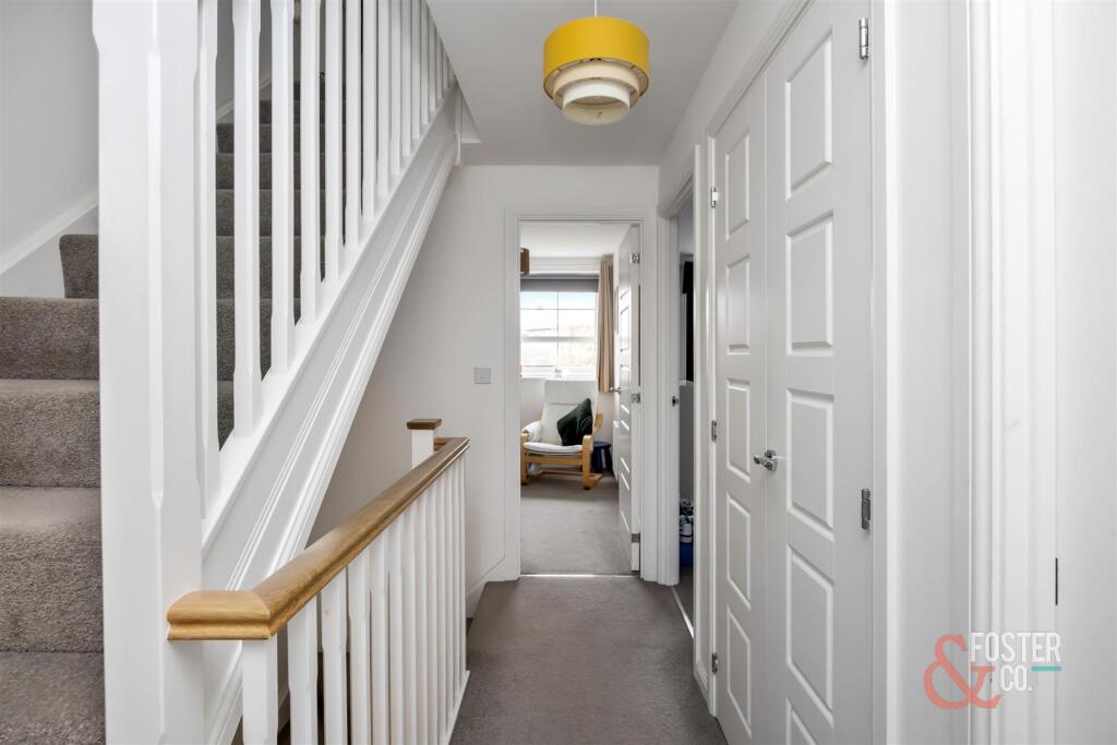 Borrer Drive, 37-008.jpg