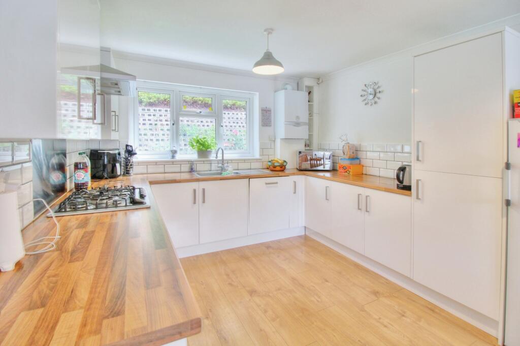 82cf38f9-IMG_7453_4_5