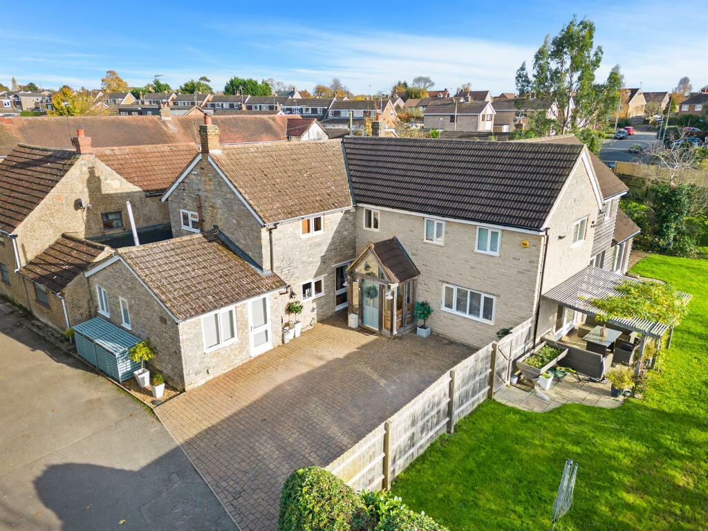 A032333f6d0f41b8580a4d07b1c0b4bfbfe5553e675702e9a5a7d