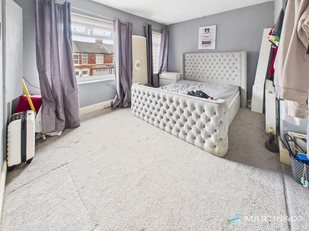 CAM02318G0-PR0486...