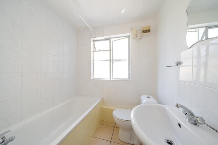 67f3f8b70a358-l-1...