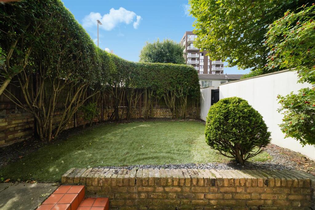 26A Fellows Road - w2zYluXNcHNIjzYDiJME.jpg