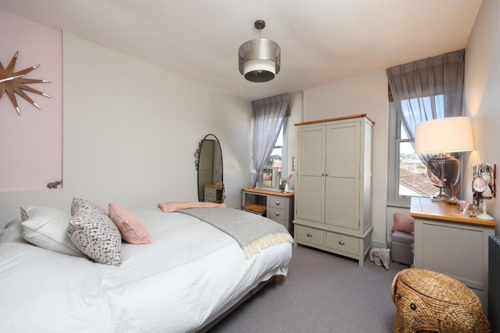 FFF 20 Cotham Vale 11.JPG