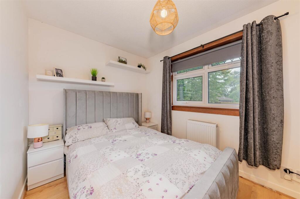 26 Loftus Road Dundee-7.JPG