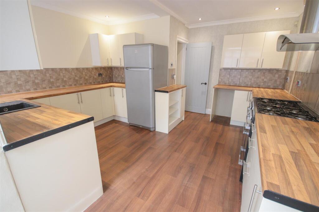 Bouverie Road, Northampton