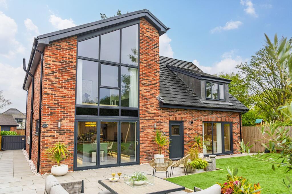 Rear patio perfect for entertaining