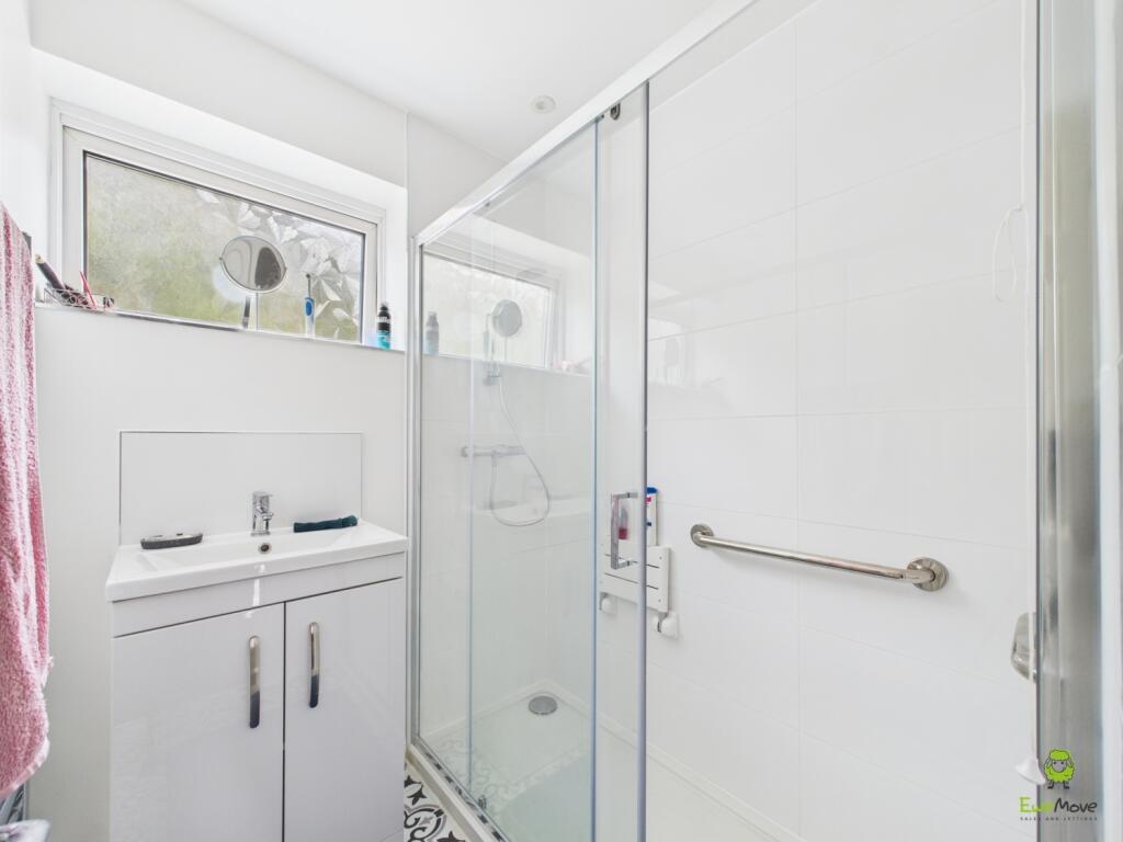 CAM02615G0-PR0094-STILL004