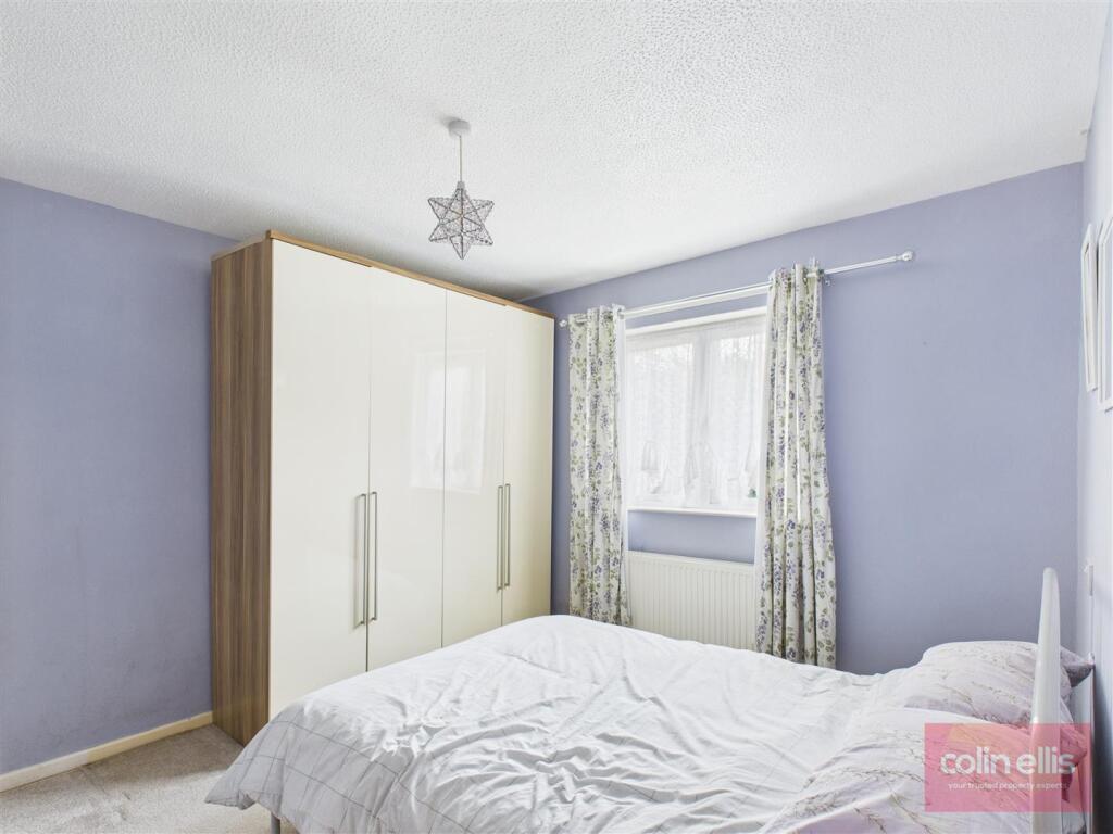 CAM05075G0-PR0120-STILL007.jpg