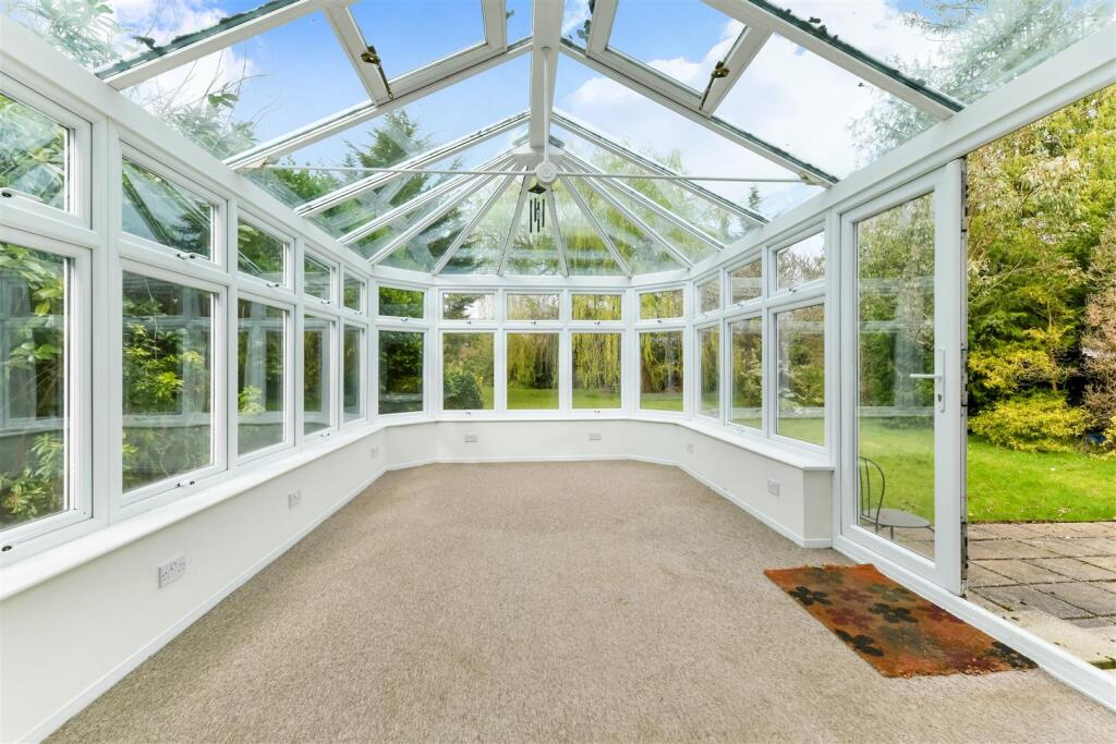 WEST HILL AVENUE,  (2).jpg