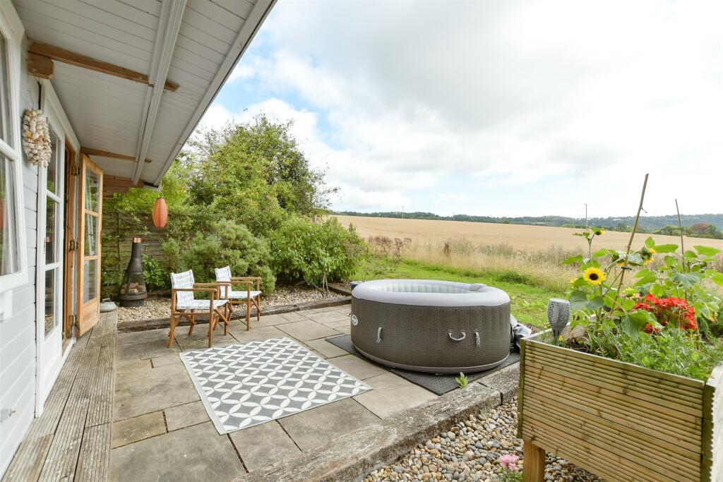 Workshop/Outbuildings