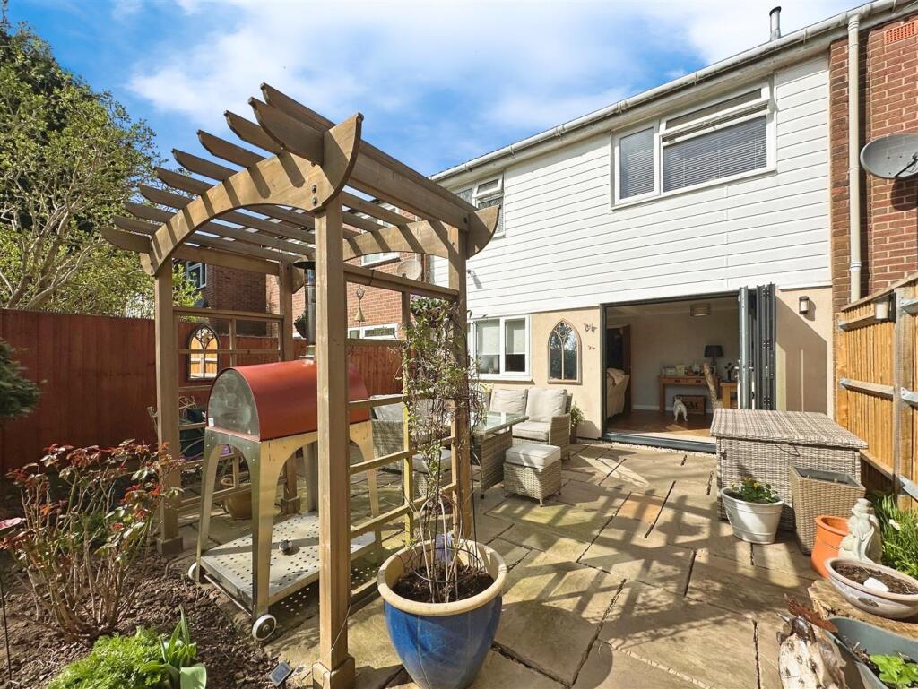 367dc114-image_picker_904DDC7D-0AE1-4403-BB01-A03A