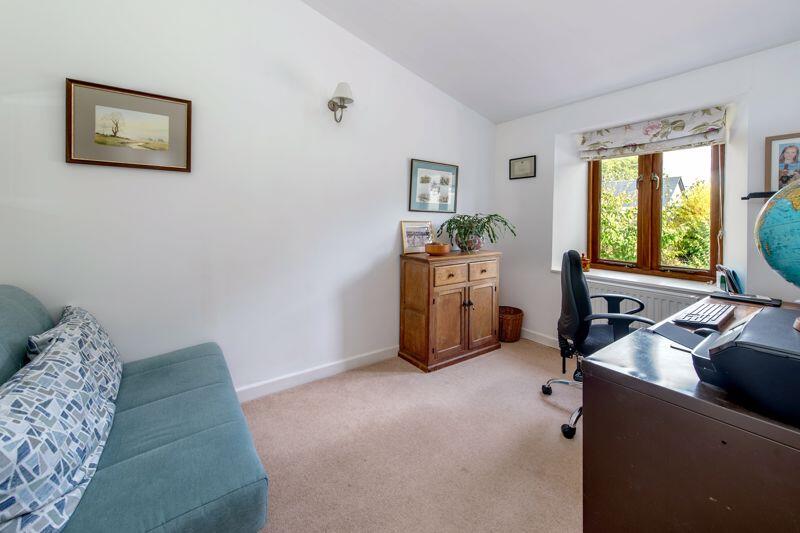 Bedroom 4/study