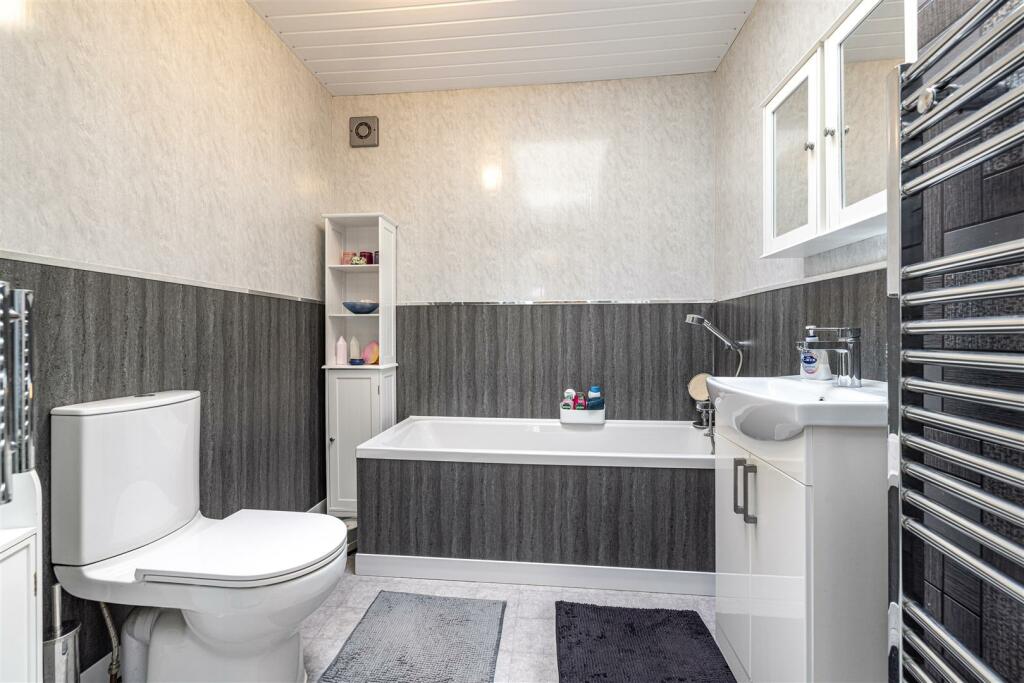 19 Brunton Park Bowden 27.JPG