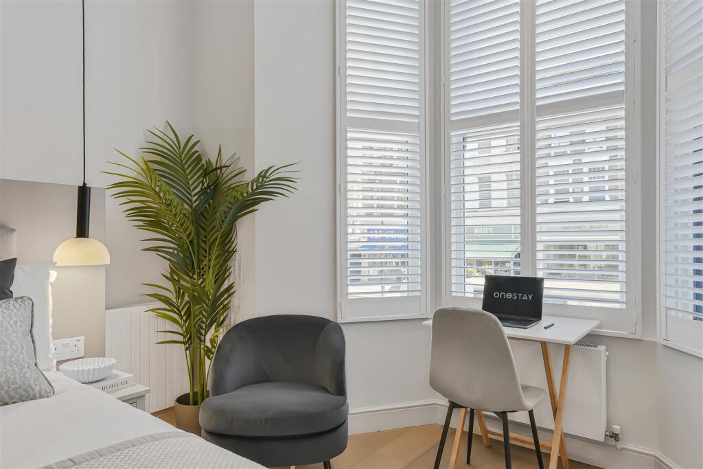 One Stay - Studio 6 - Bedroom - Image 2.JPG