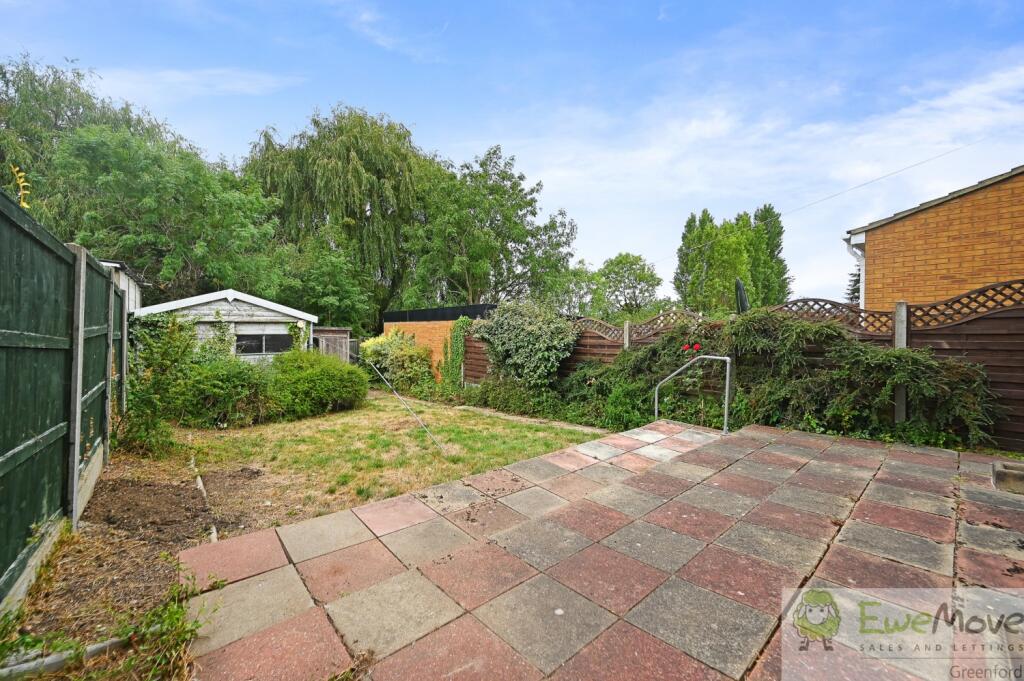 RCEWEMOVE- 435 whitton avenue- garden 6 (1)