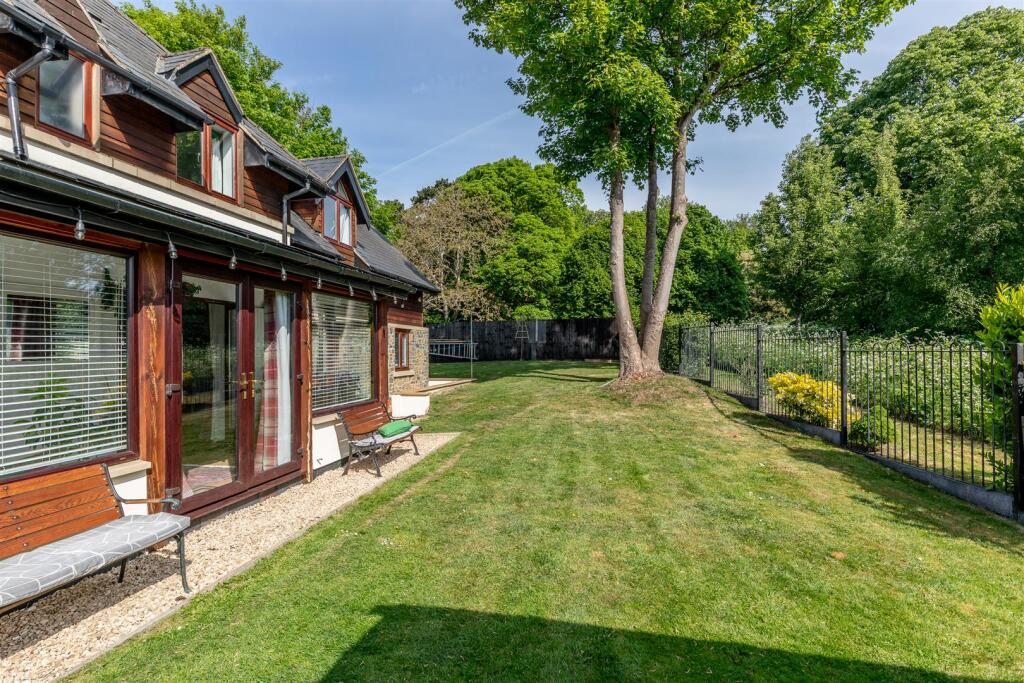 The Lodge, Westbury on Trym Rear Garden 2.jpg