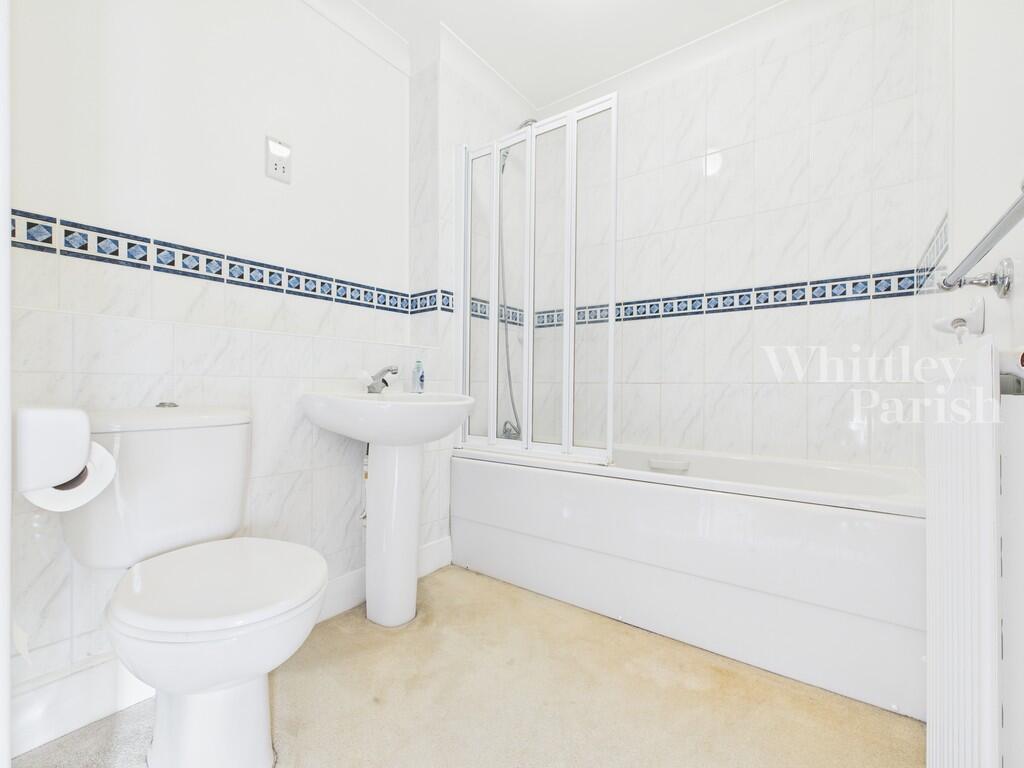 CAM04332G0-PR0515...