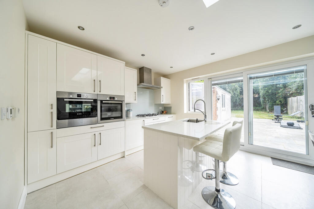 1326445-11-687922...