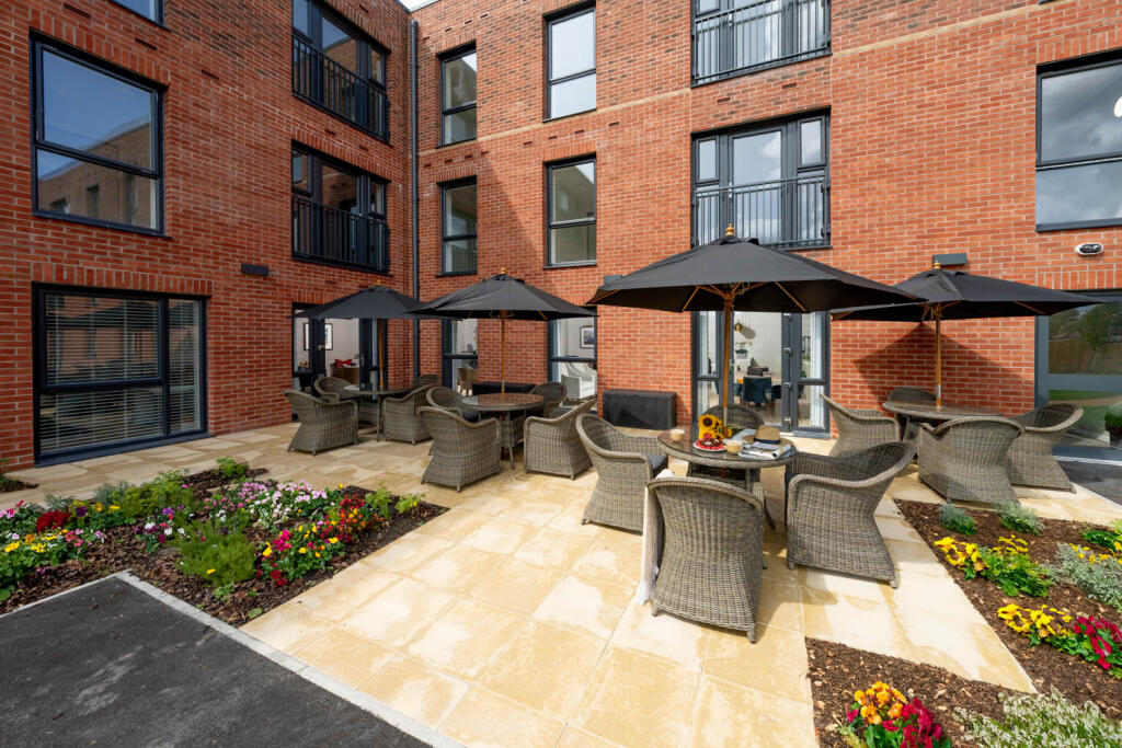 Communal lounge patio