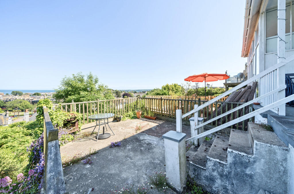 1286033-2-683db7f...