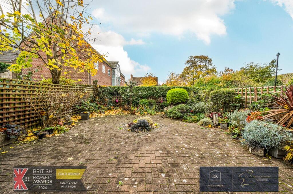 Garden Area.