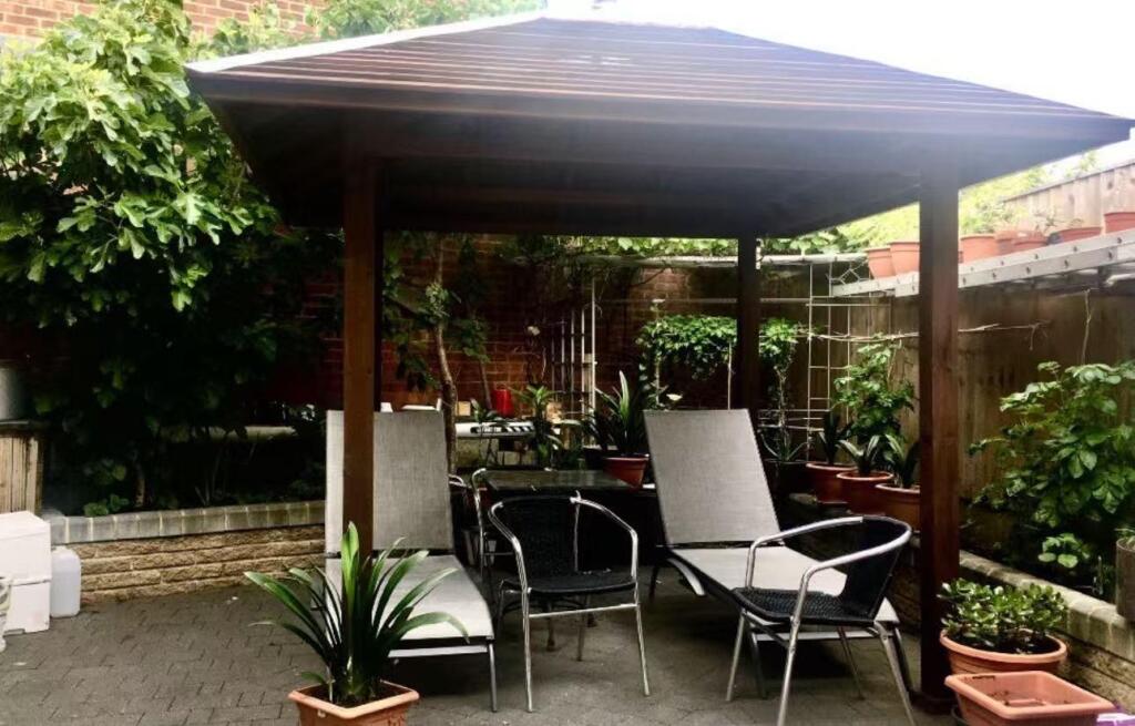 Patio garden