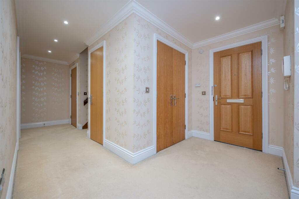 Entrace hall
