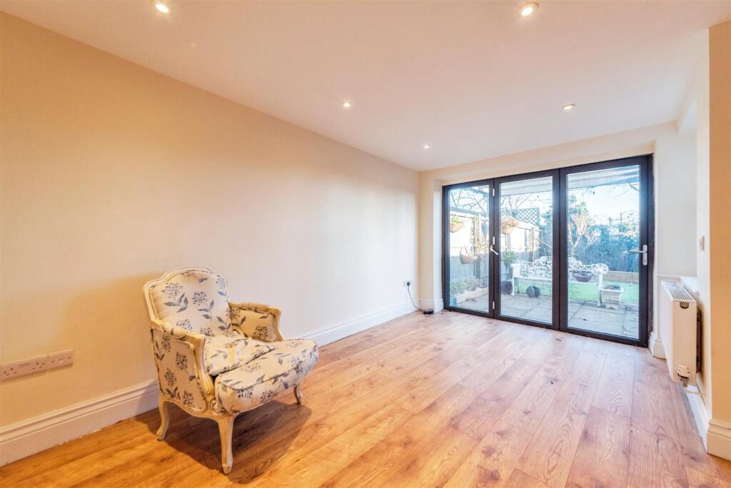 Dining Room With Bi-Fold Doors