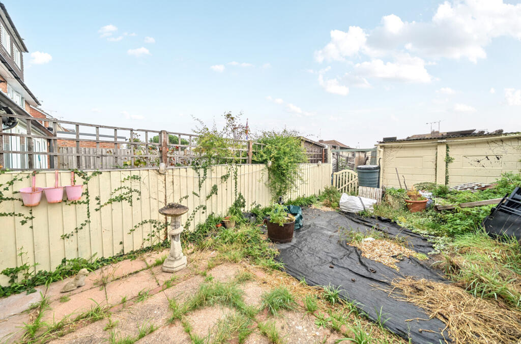 1362081-5-68de491...