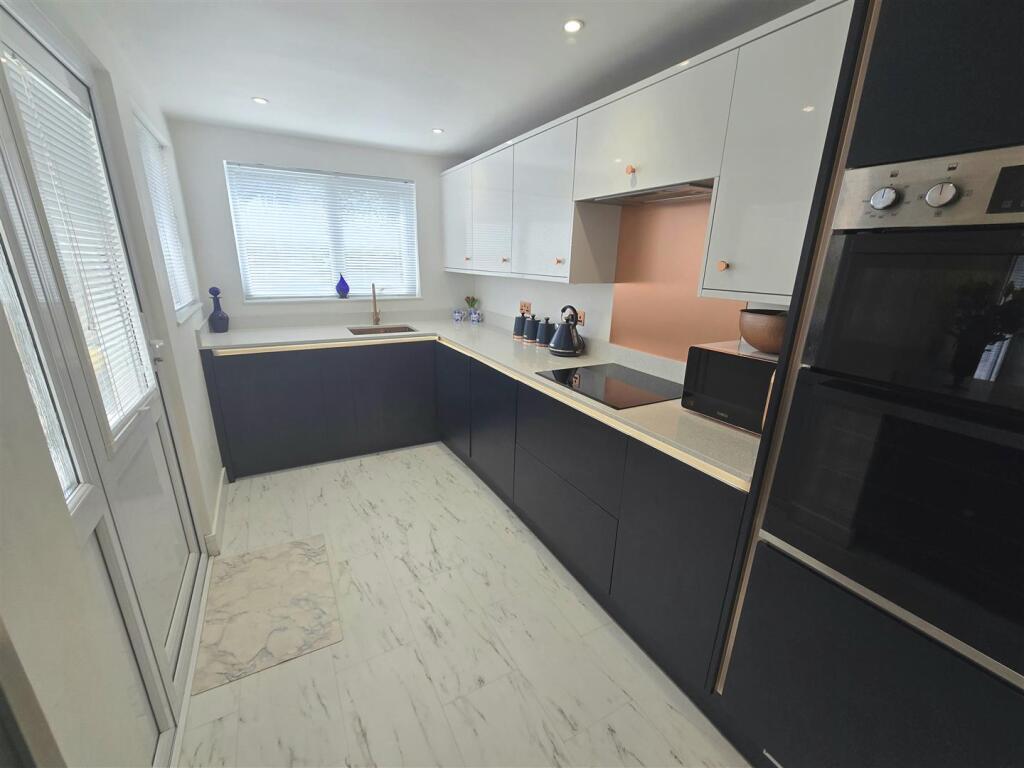 Open Plan Kitchen Diner