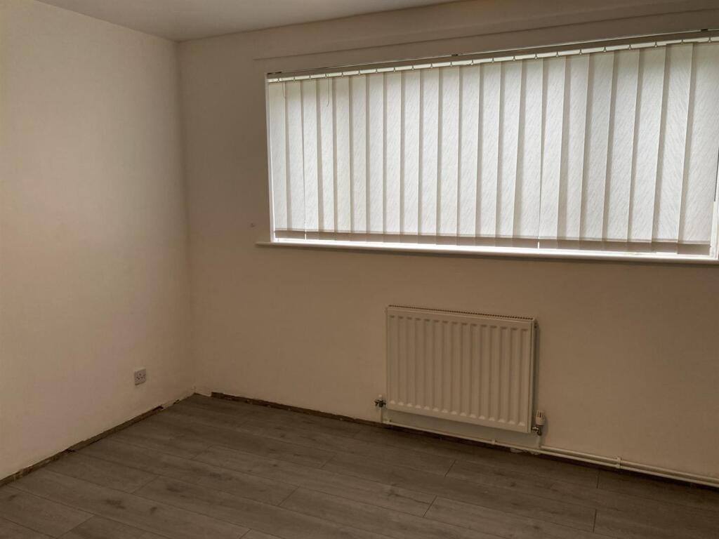 Bedroom One.jpg