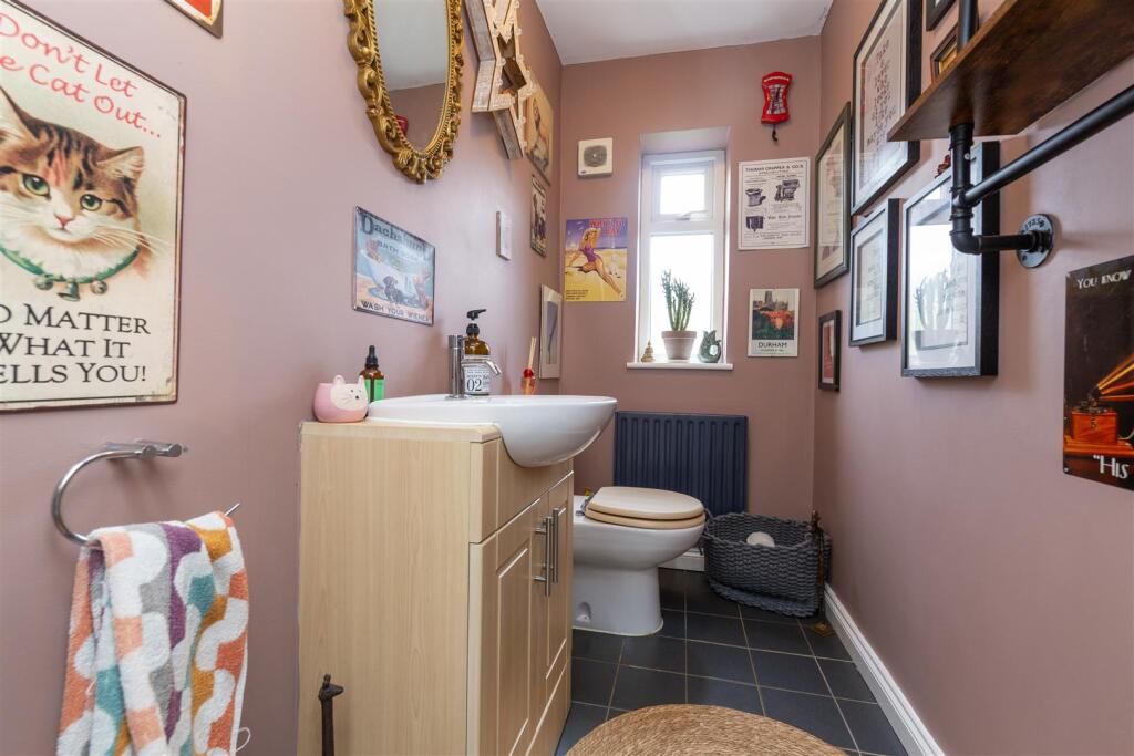 GROUND FLOOR WC