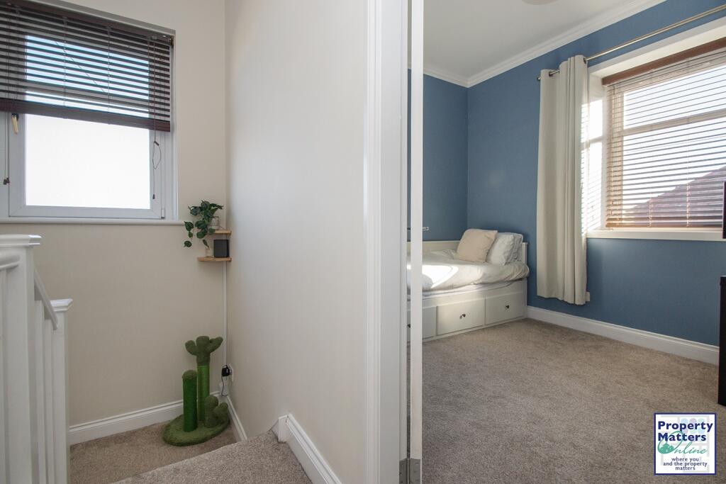 Hallway/Bedroom