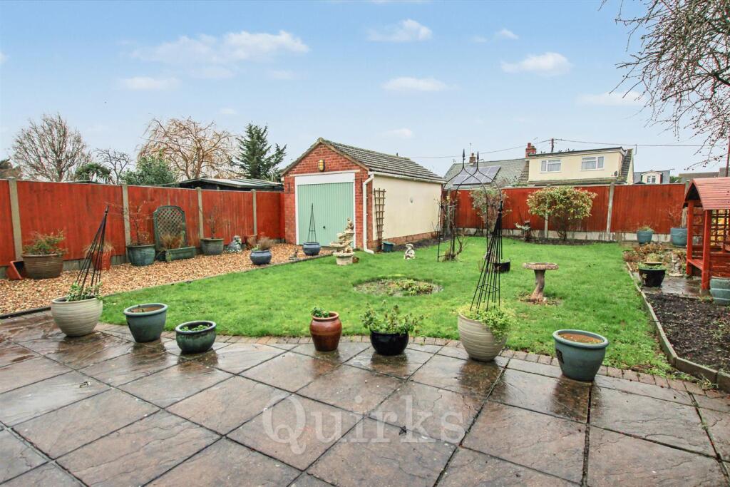 Church Road, Noak Mead