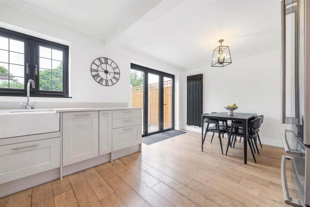 48 Tintagel Road-11.JPG