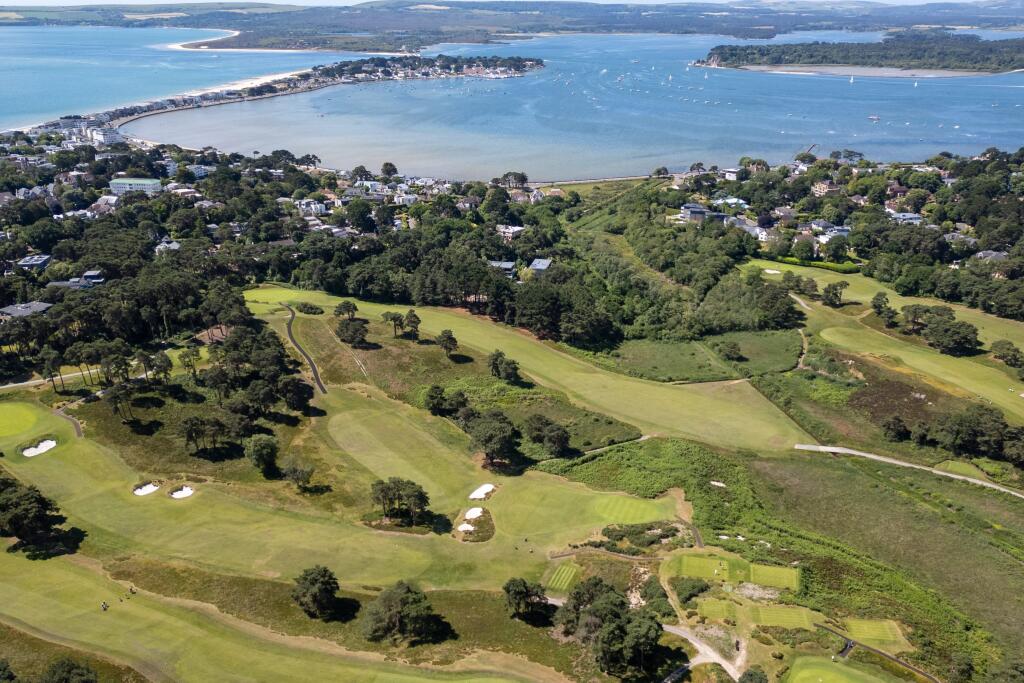 Golf course drone fo