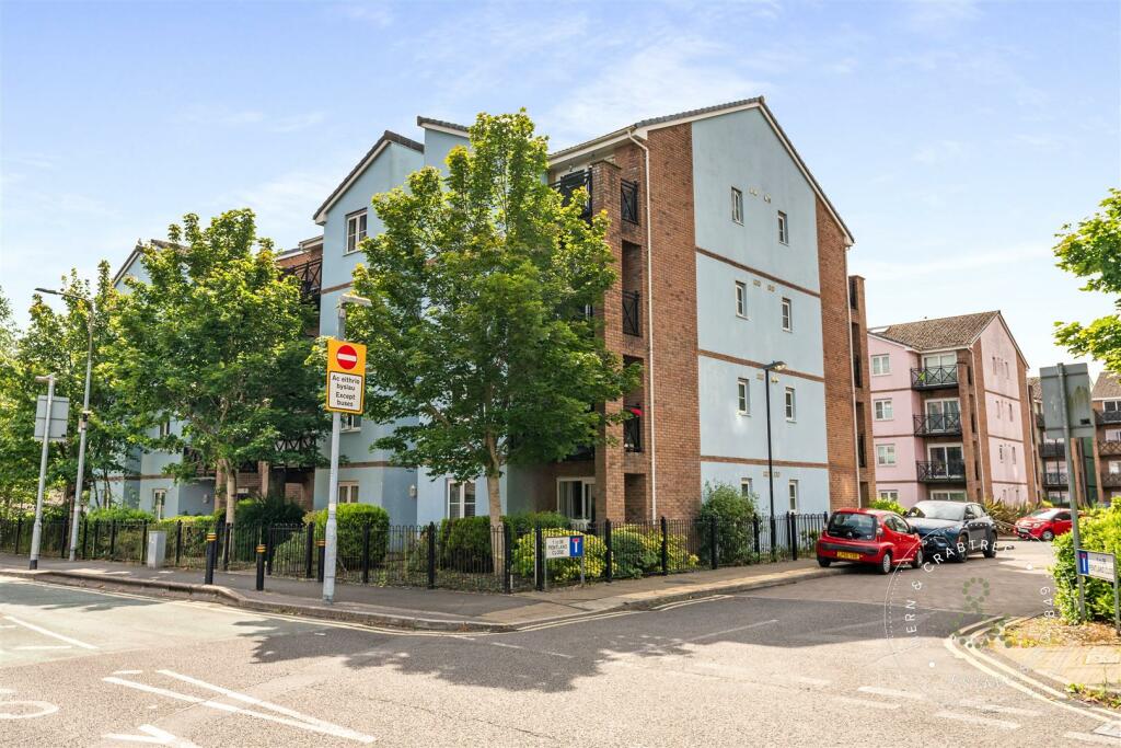 Pentland Close, Llanishen, Hern Crabtree (16).jpg