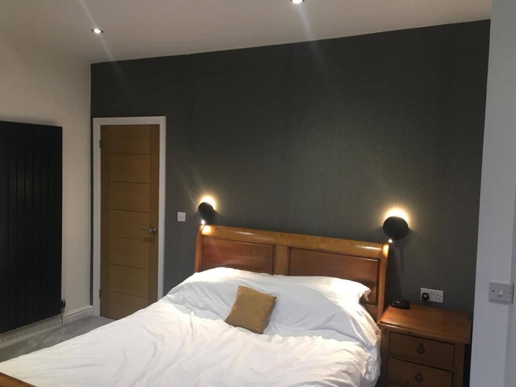 Main Bedroom 1