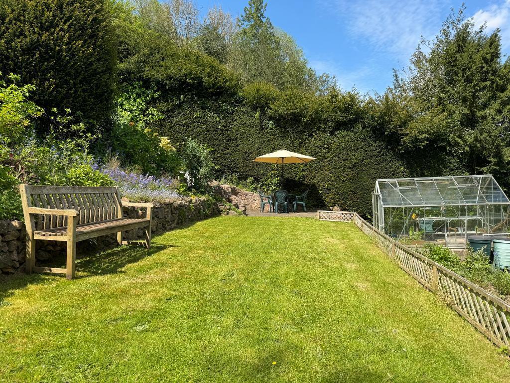 Flat areas of garden &amp; greenhouse