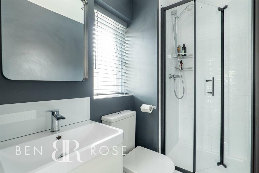 Master Ensuite