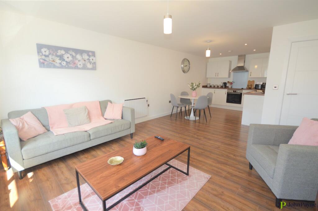 Lounge Dining Kitche