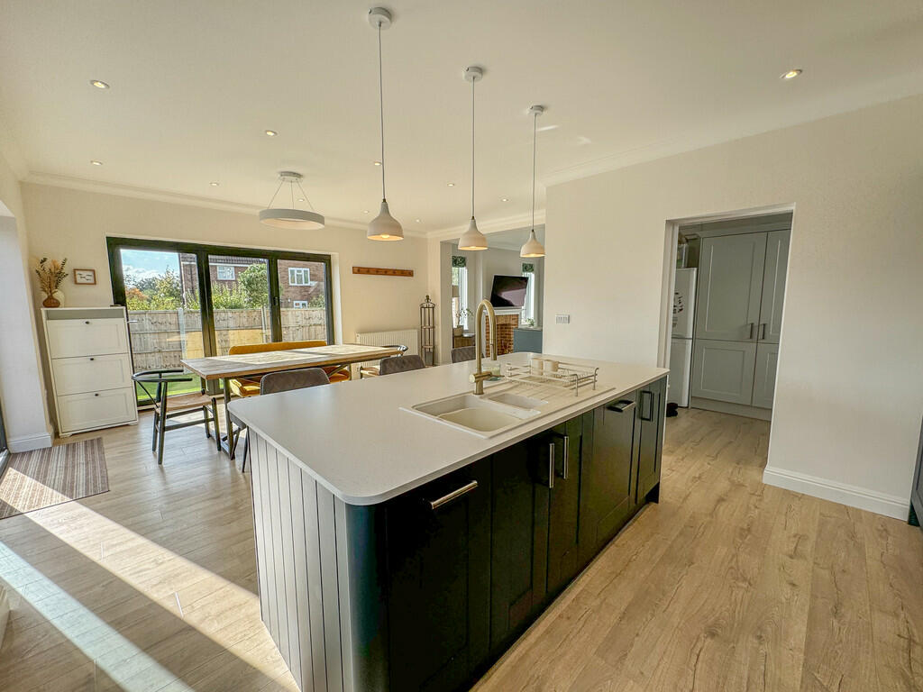 kitchen area 1