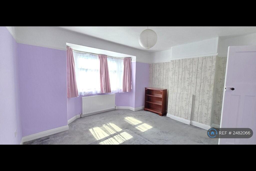 Front Bedroom