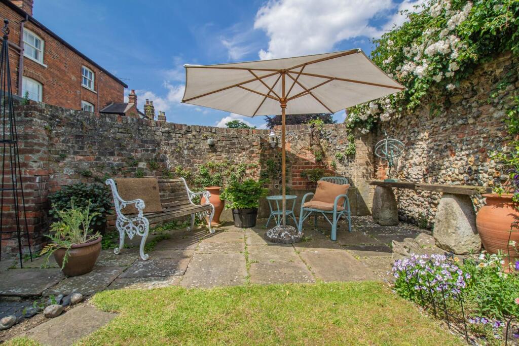 31 Well Street, Bury St. Edmunds [Walled Garden] 0