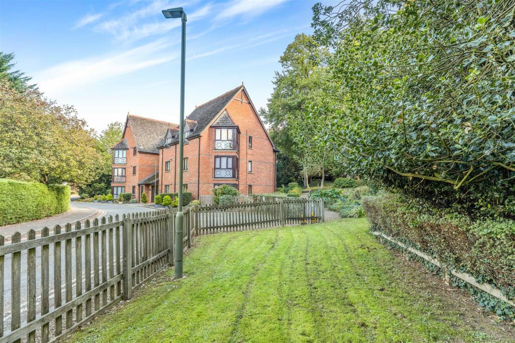 1 Hornbeam Close, Banbury-20.jpg