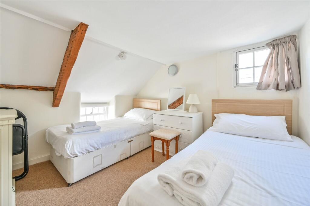 Bedroomtwo
