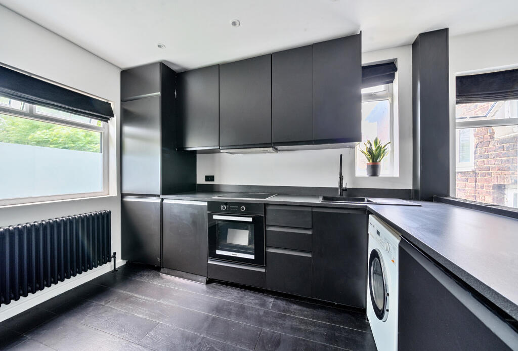 19-681a63b79f89c-...