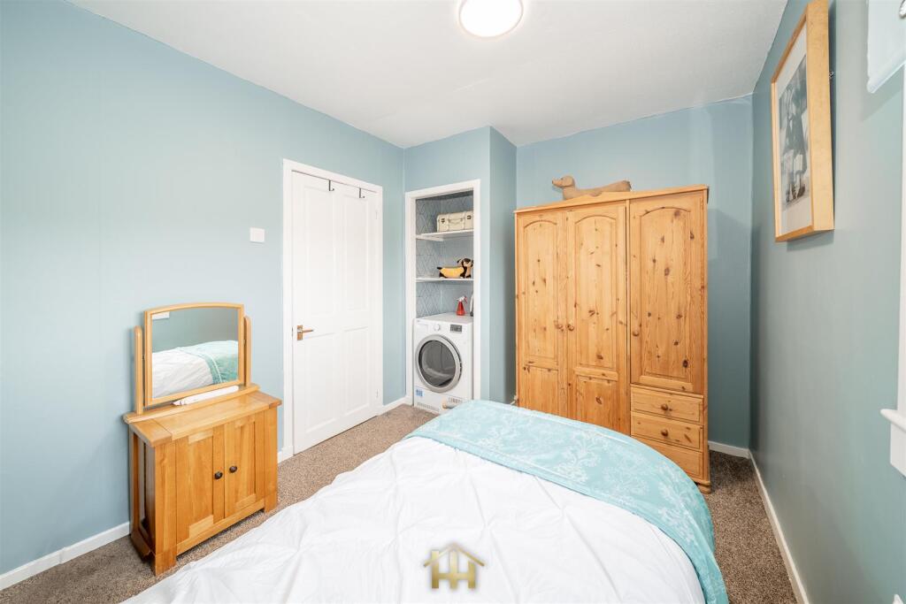 22 BALBEGGIE TERR DD4 8RL EDIT (17 of 48).jpg