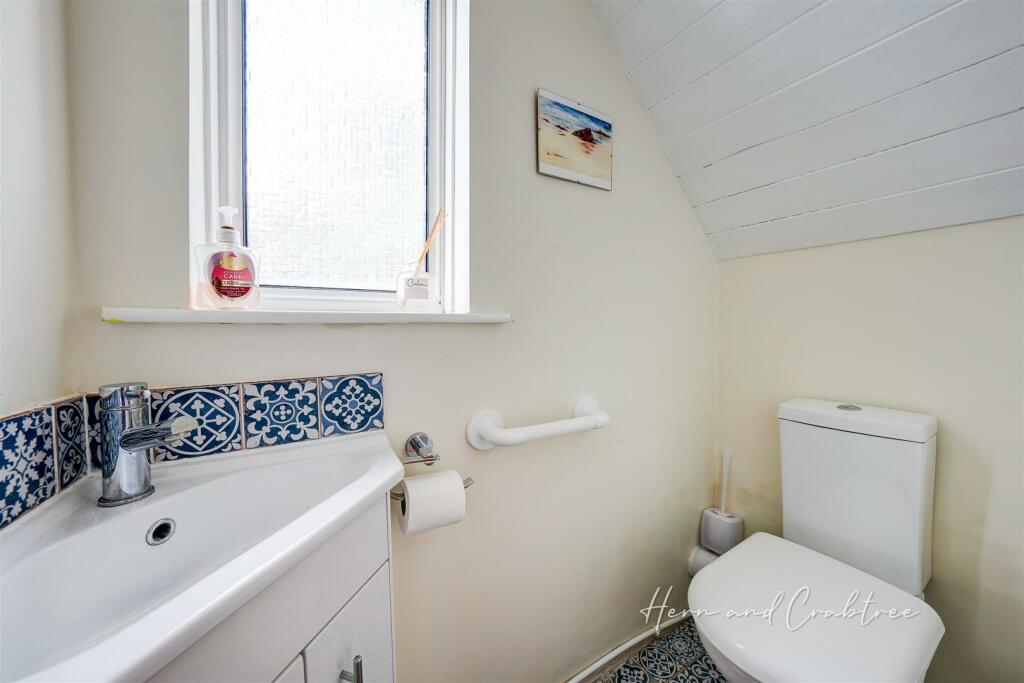 Ty Mawr Avenue, Rumney, HernCrabtree (7).jpg